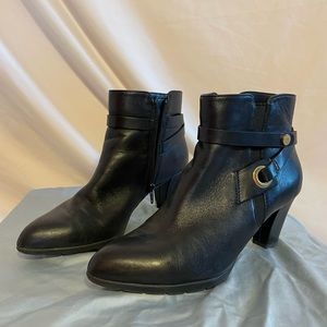 {2/20} Anne Klein Women’s Black and Gold Heeled Booties